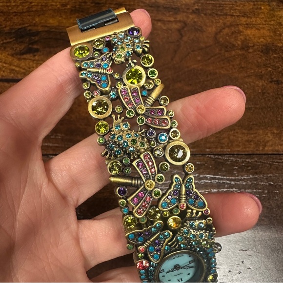 Heidi Daus Butterflies, frogs, and dragonflies Watch BATTERY NEEDED - Picture 4 of 7